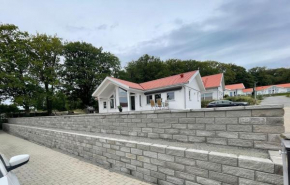Sea view and beachfront house, Ljungskile